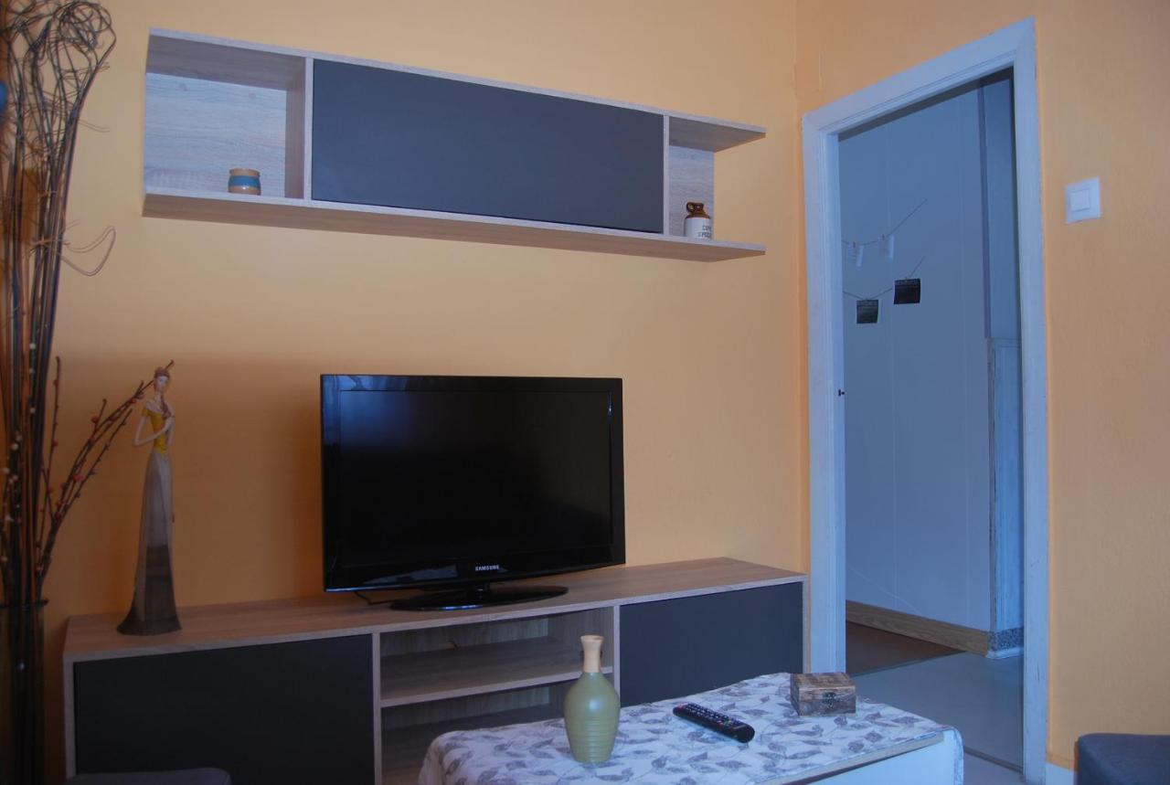 Apartamento A Cascada Cee Esterno foto