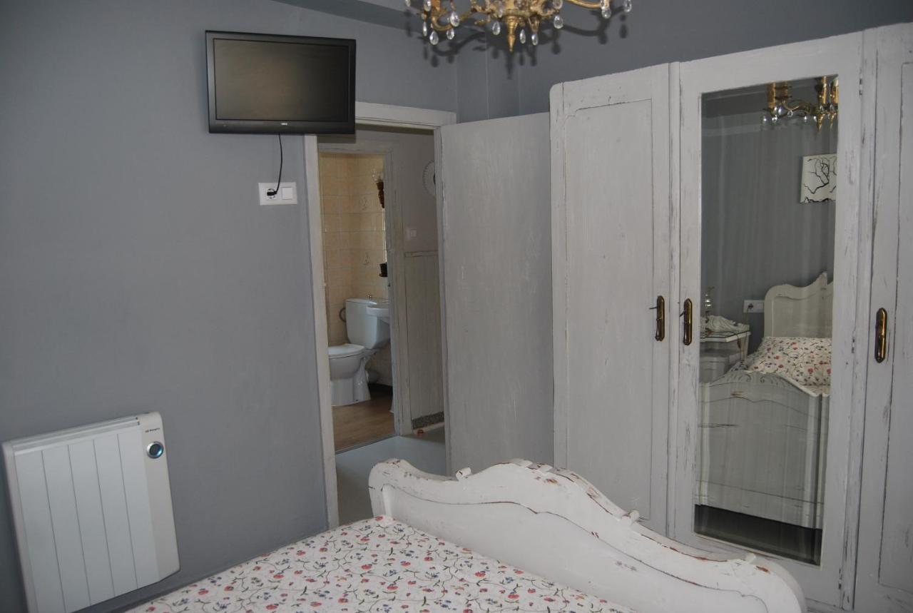 Apartamento A Cascada Cee Esterno foto